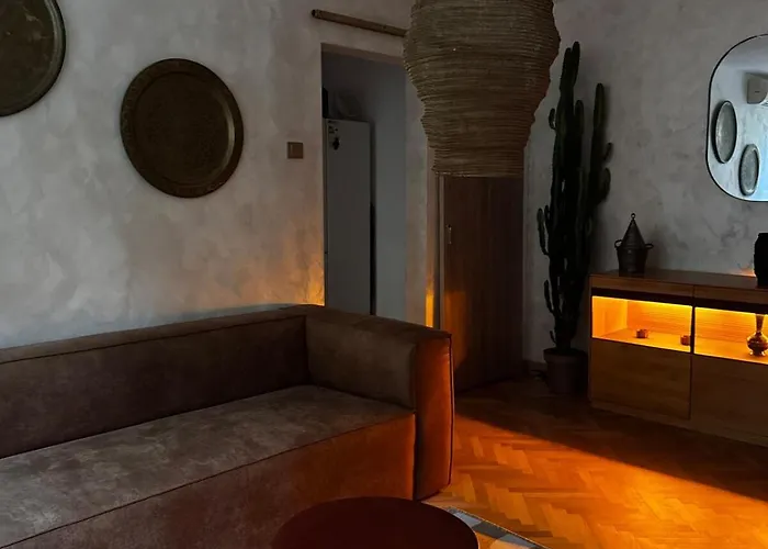 Cactus Boho Comfort Apartment *
